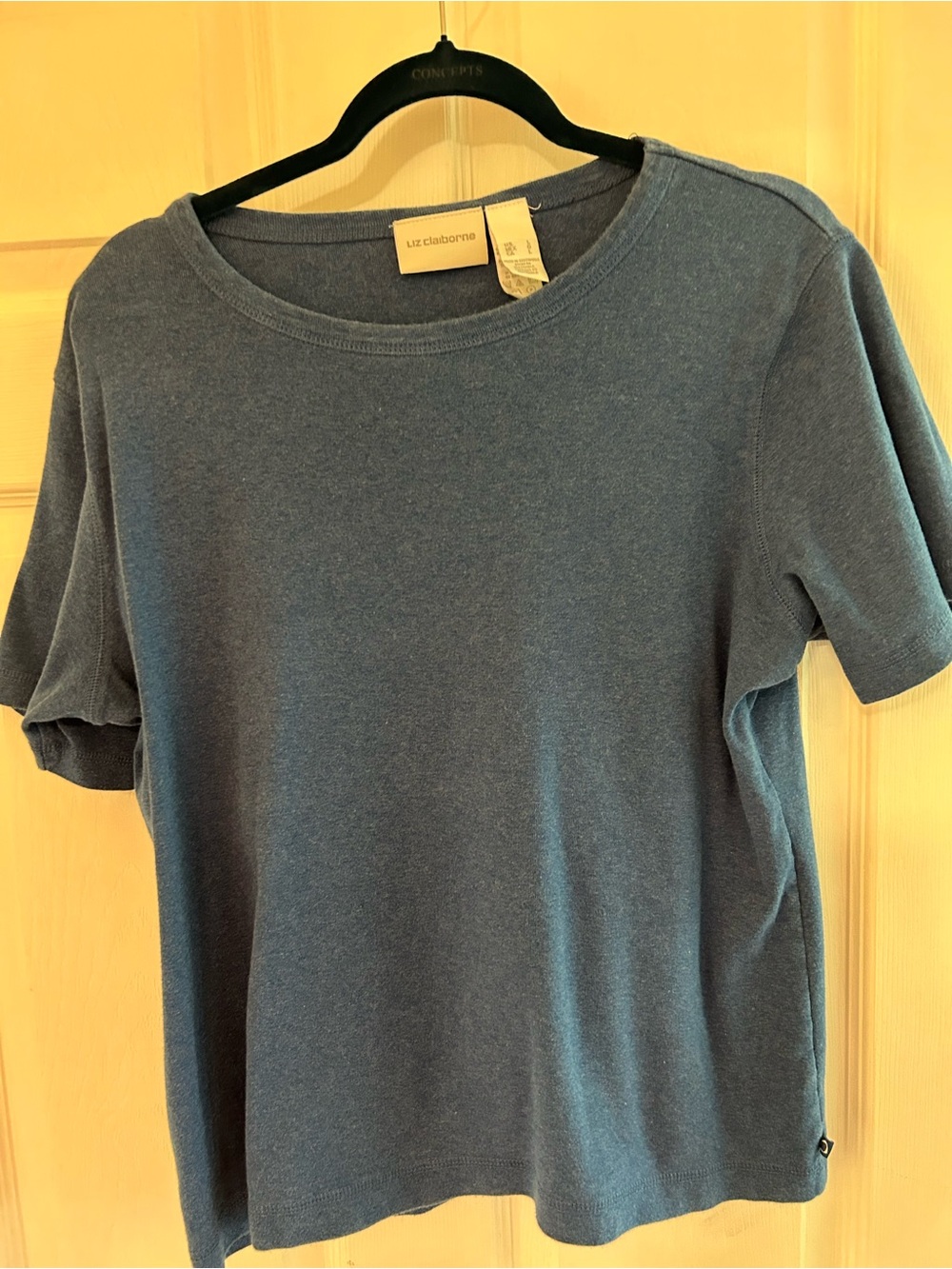 Liz Claiborne Heather Blue Short Sleeve Crewneck Tee